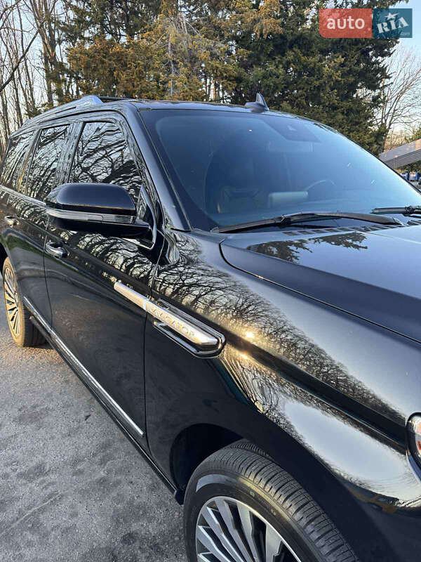 Позашляховик / Кросовер Lincoln Navigator 2018 в Одесі