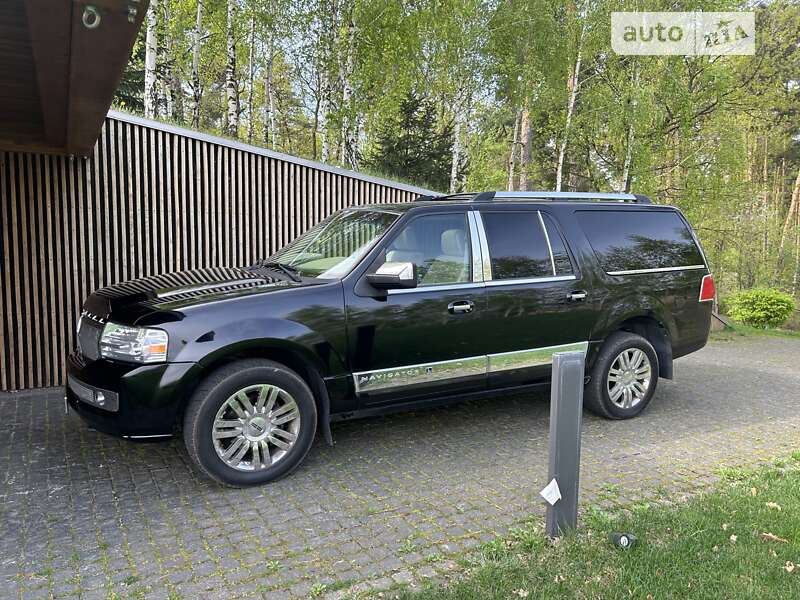 Внедорожник / Кроссовер Lincoln Navigator 2007 в Киеве