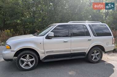 Внедорожник / Кроссовер Lincoln Navigator 1999 в 