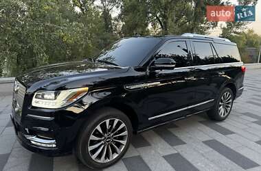 Внедорожник / Кроссовер Lincoln Navigator 2019 в 