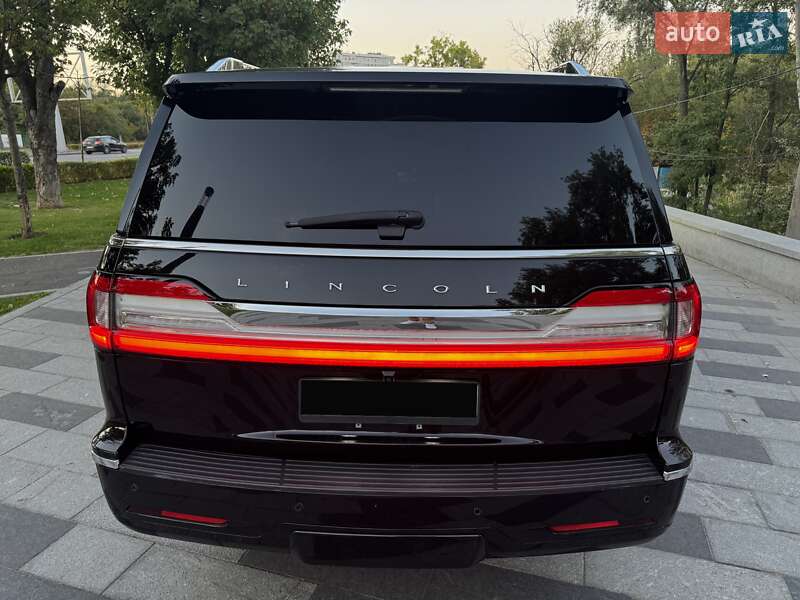 Позашляховик / Кросовер Lincoln Navigator 2019 в Дніпрі