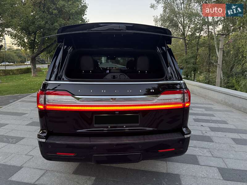 Позашляховик / Кросовер Lincoln Navigator 2019 в Дніпрі
