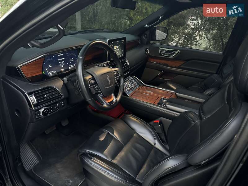 Позашляховик / Кросовер Lincoln Navigator 2019 в Дніпрі