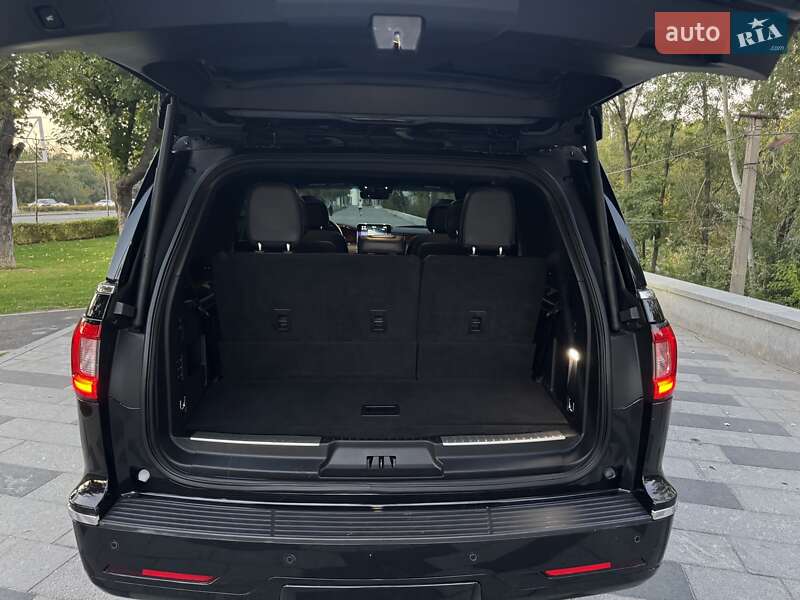 Позашляховик / Кросовер Lincoln Navigator 2019 в Дніпрі