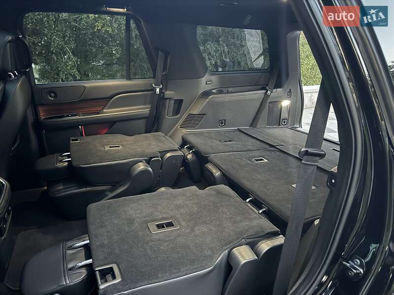 Позашляховик / Кросовер Lincoln Navigator 2019 в Дніпрі