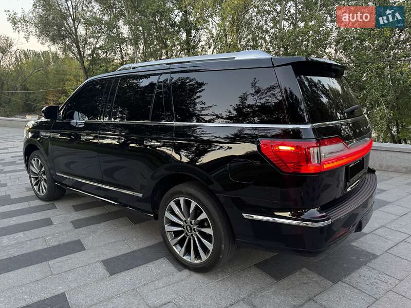 Позашляховик / Кросовер Lincoln Navigator 2019 в Дніпрі