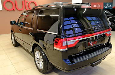 Внедорожник / Кроссовер Lincoln Navigator 2016 в 
