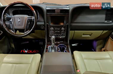 Внедорожник / Кроссовер Lincoln Navigator 2016 в 