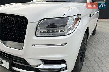 Внедорожник / Кроссовер Lincoln Navigator 2018 в 