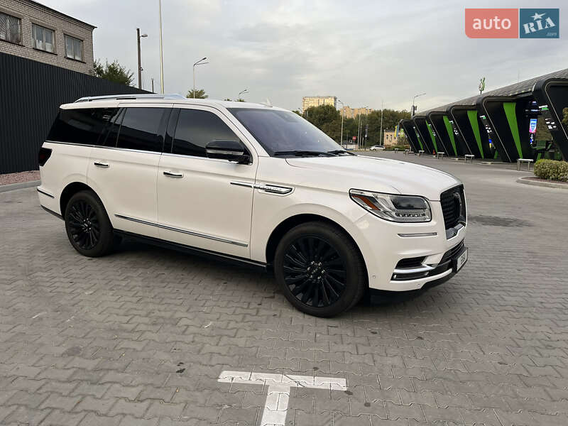 Внедорожник / Кроссовер Lincoln Navigator 2018 в Киеве