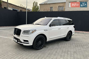 Внедорожник / Кроссовер Lincoln Navigator 2018 в 