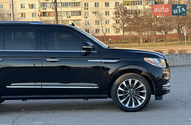 Внедорожник / Кроссовер Lincoln Navigator 2019 в 