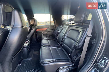 Внедорожник / Кроссовер Lincoln Navigator 2019 в 