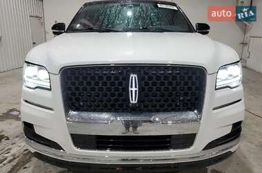 Позашляховик / Кросовер Lincoln Navigator 2022 в 