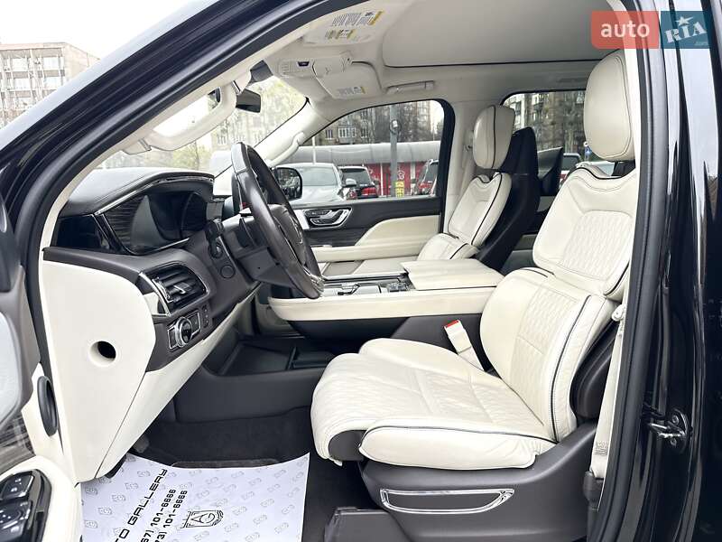 Позашляховик / Кросовер Lincoln Navigator 2019 в Києві