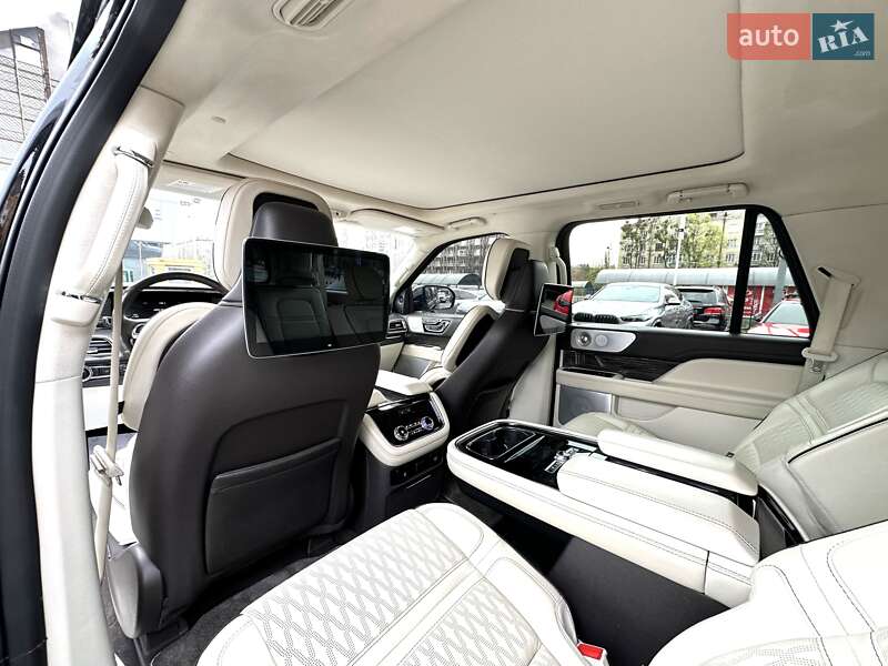 Позашляховик / Кросовер Lincoln Navigator 2019 в Києві