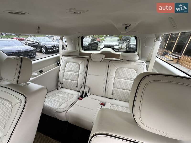 Позашляховик / Кросовер Lincoln Navigator 2019 в Києві