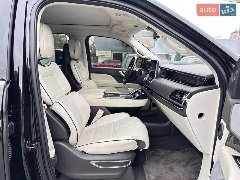 Позашляховик / Кросовер Lincoln Navigator 2019 в Києві