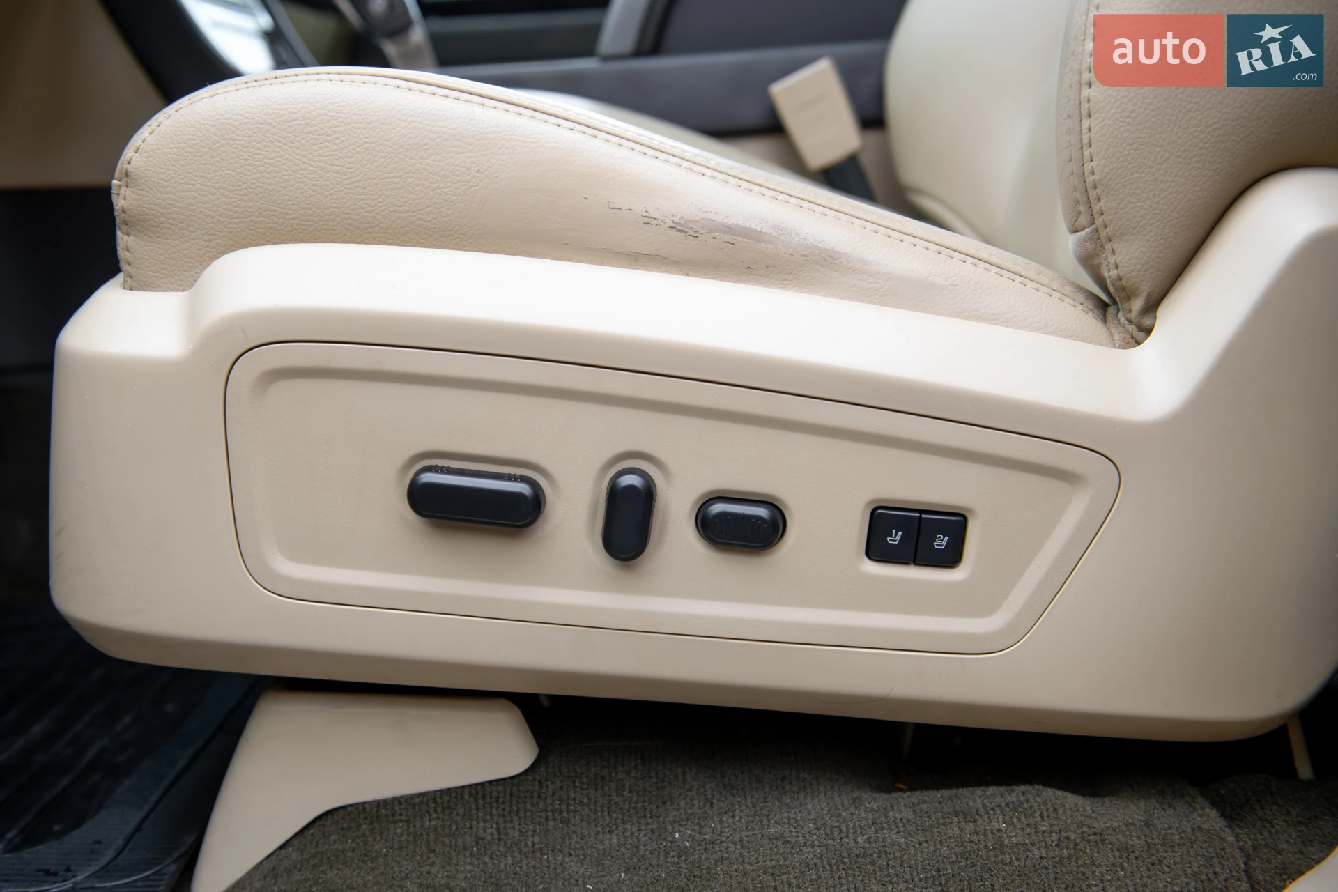 2015 Lincoln Navigator - мініатюра 43