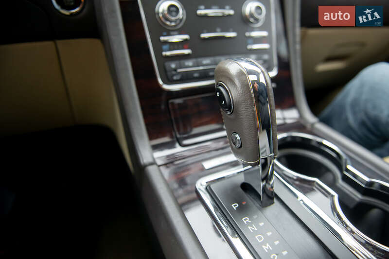Позашляховик / Кросовер Lincoln Navigator 2015 в Львові фото 53 Позашляховик / Кросовер Lincoln Navigator 2015 в Львові