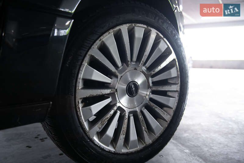 Позашляховик / Кросовер Lincoln Navigator 2015 в Львові фото 75 Позашляховик / Кросовер Lincoln Navigator 2015 в Львові