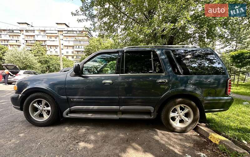 Внедорожник / Кроссовер Lincoln Navigator 1999 в Киеве