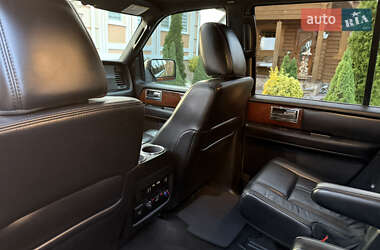 Внедорожник / Кроссовер Lincoln Navigator 2015 в 