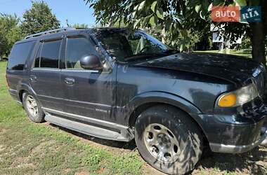 Позашляховик / Кросовер Lincoln Navigator 2000 в Полтаві
