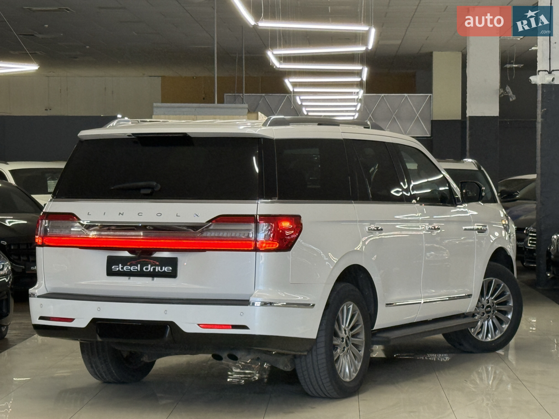 2019 Lincoln Navigator - мініатюра 7