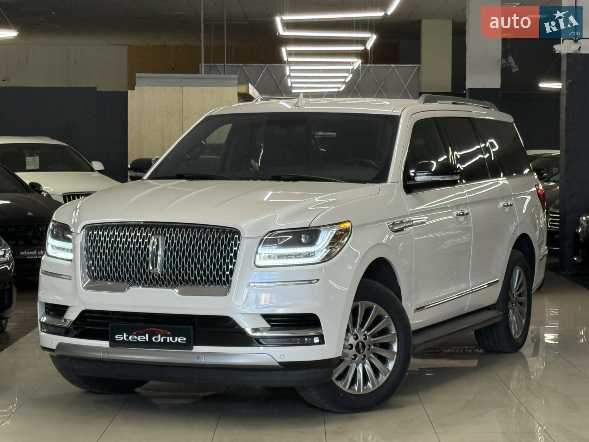 2019 Lincoln Navigator - мініатюра 5