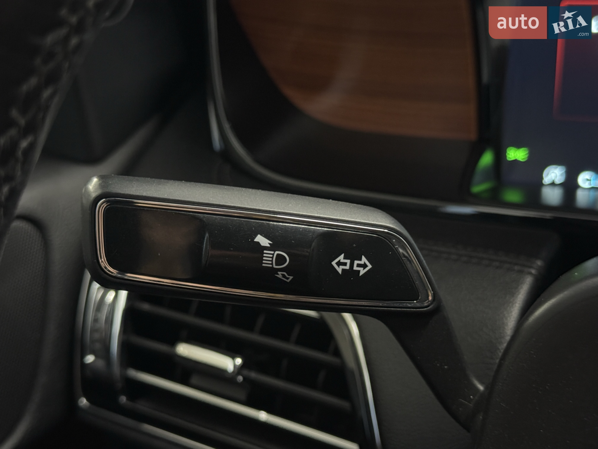 2019 Lincoln Navigator - мініатюра 29