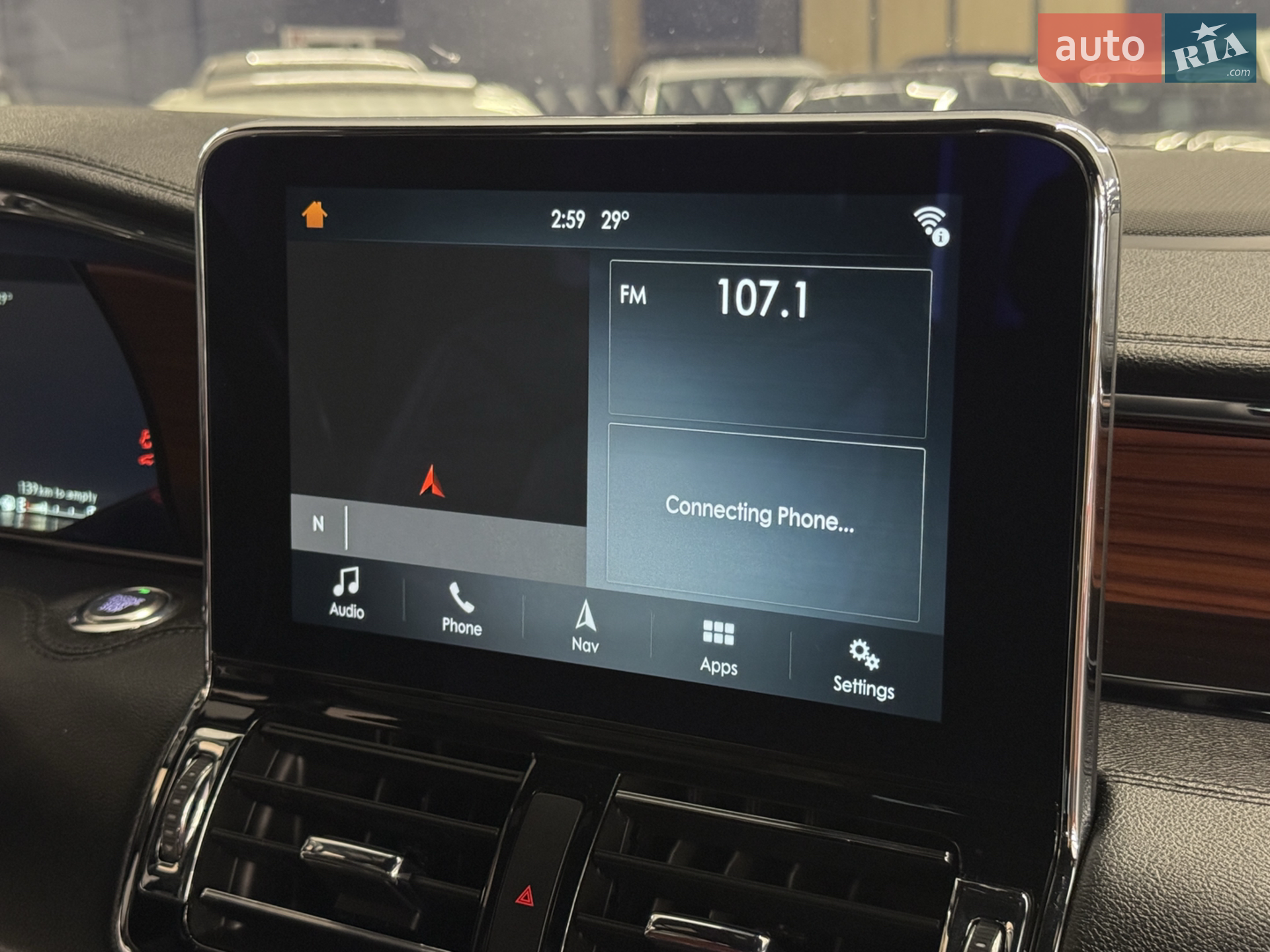 2019 Lincoln Navigator - мініатюра 37