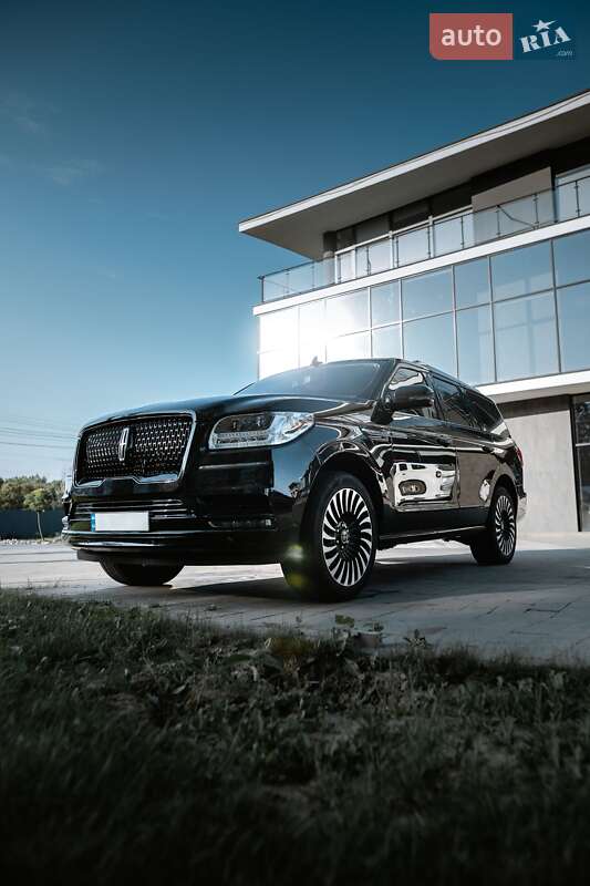 Позашляховик / Кросовер Lincoln Navigator 2021 в Ужгороді