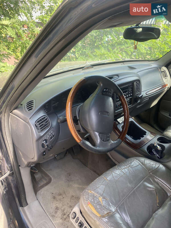 Внедорожник / Кроссовер Lincoln Navigator 1999 в Ирпене