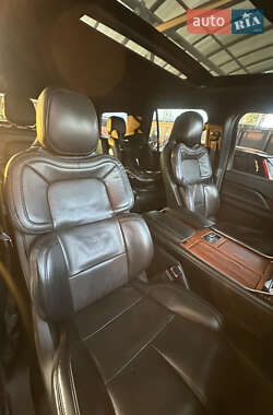 Позашляховик / Кросовер Lincoln Navigator 2019 в 