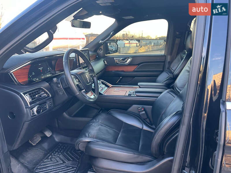 Внедорожник / Кроссовер Lincoln Navigator 2019 в Днепре фото 26 Внедорожник / Кроссовер Lincoln Navigator 2019 в Днепре