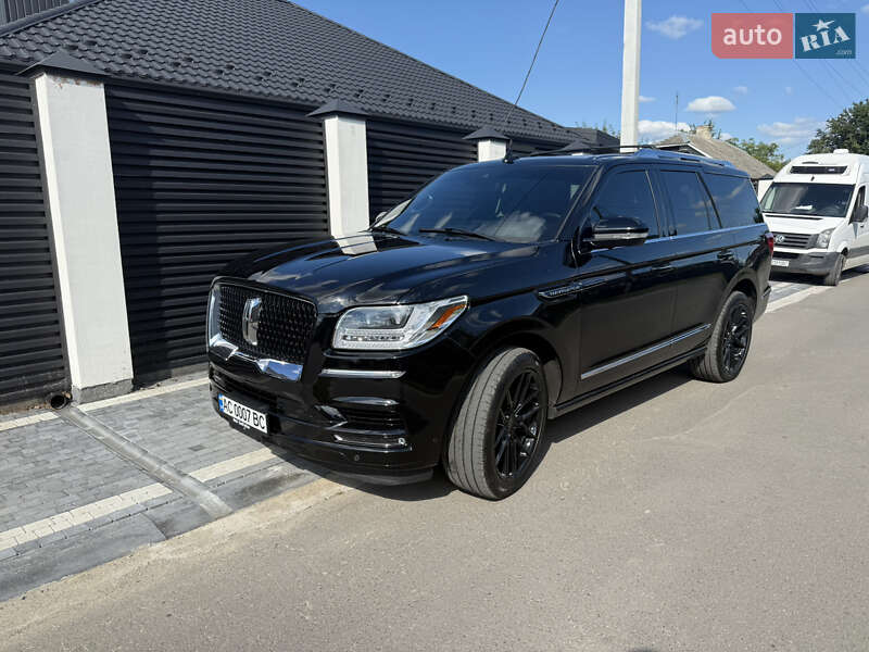 Позашляховик / Кросовер Lincoln Navigator 2020 в Володимирі фото 6 Позашляховик / Кросовер Lincoln Navigator 2020 в Володимирі