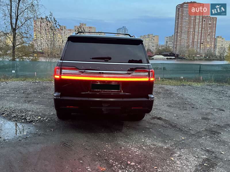 Внедорожник / Кроссовер Lincoln Navigator 2018 в Киеве фото 8 Внедорожник / Кроссовер Lincoln Navigator 2018 в Киеве