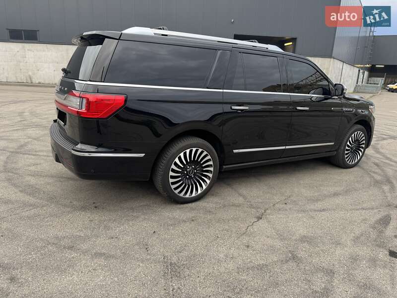 Внедорожник / Кроссовер Lincoln Navigator 2018 в Киеве фото 20 Внедорожник / Кроссовер Lincoln Navigator 2018 в Киеве