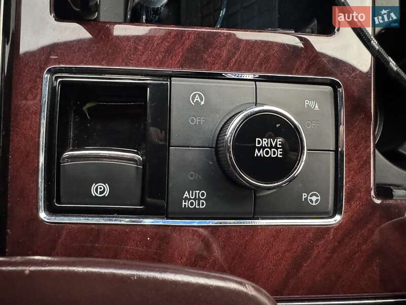 Внедорожник / Кроссовер Lincoln Navigator 2018 в Киеве фото 33 Внедорожник / Кроссовер Lincoln Navigator 2018 в Киеве