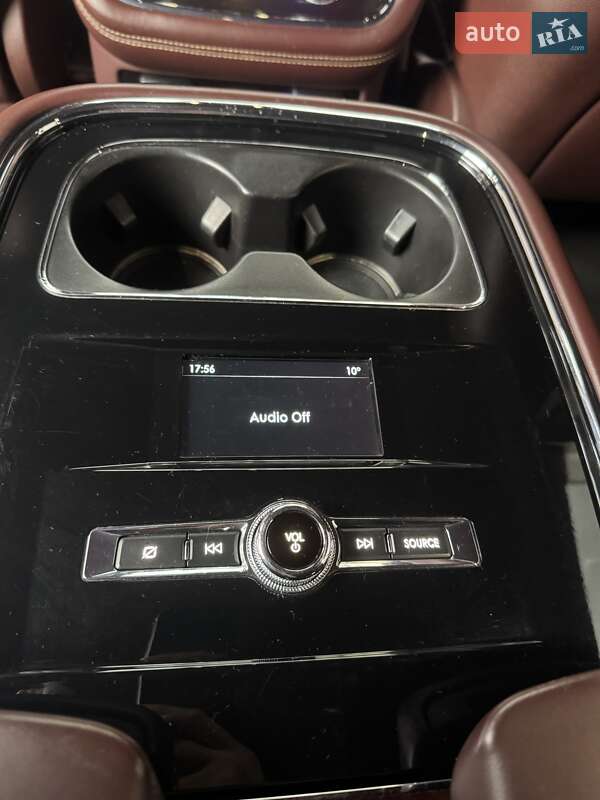 Внедорожник / Кроссовер Lincoln Navigator 2018 в Киеве фото 51 Внедорожник / Кроссовер Lincoln Navigator 2018 в Киеве