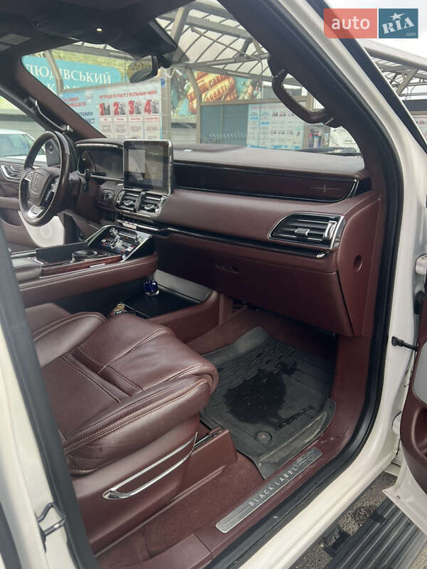 Позашляховик / Кросовер Lincoln Navigator 2018 в Харкові
