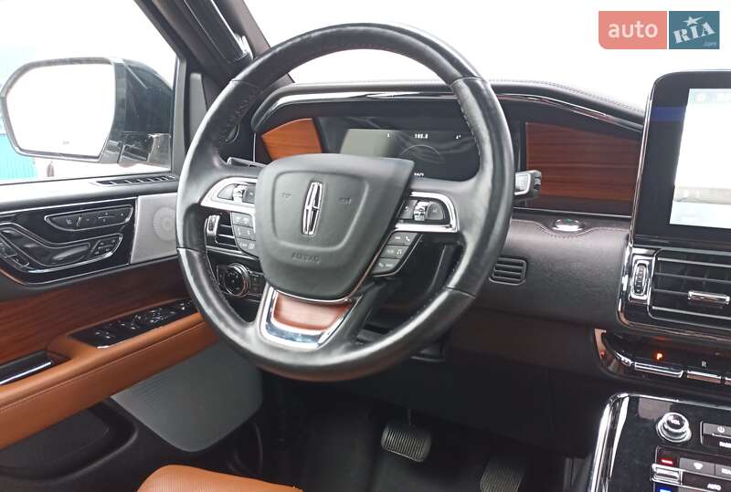 Позашляховик / Кросовер Lincoln Navigator 2018 в Києві