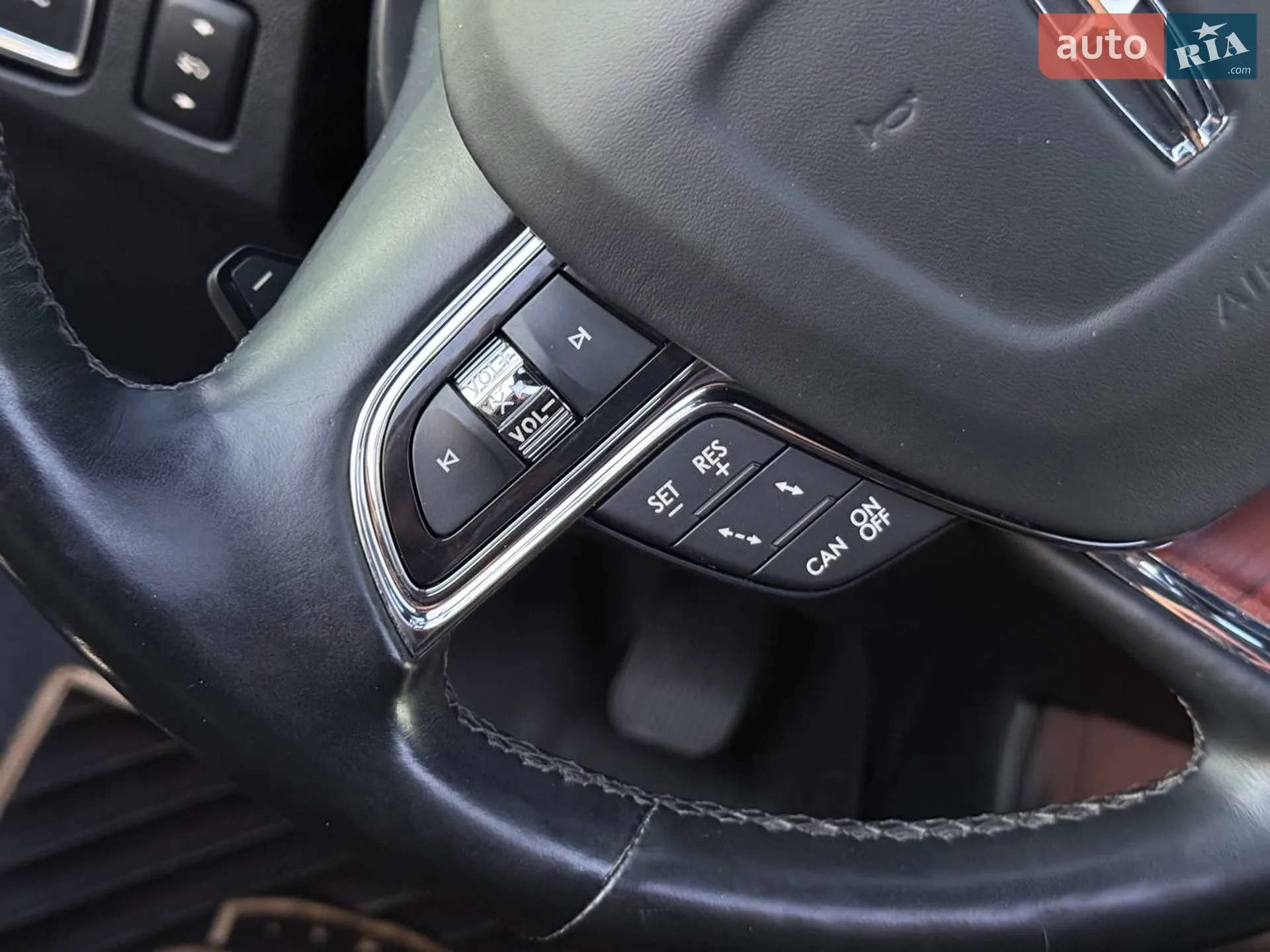 2018 Lincoln Navigator - мініатюра 33
