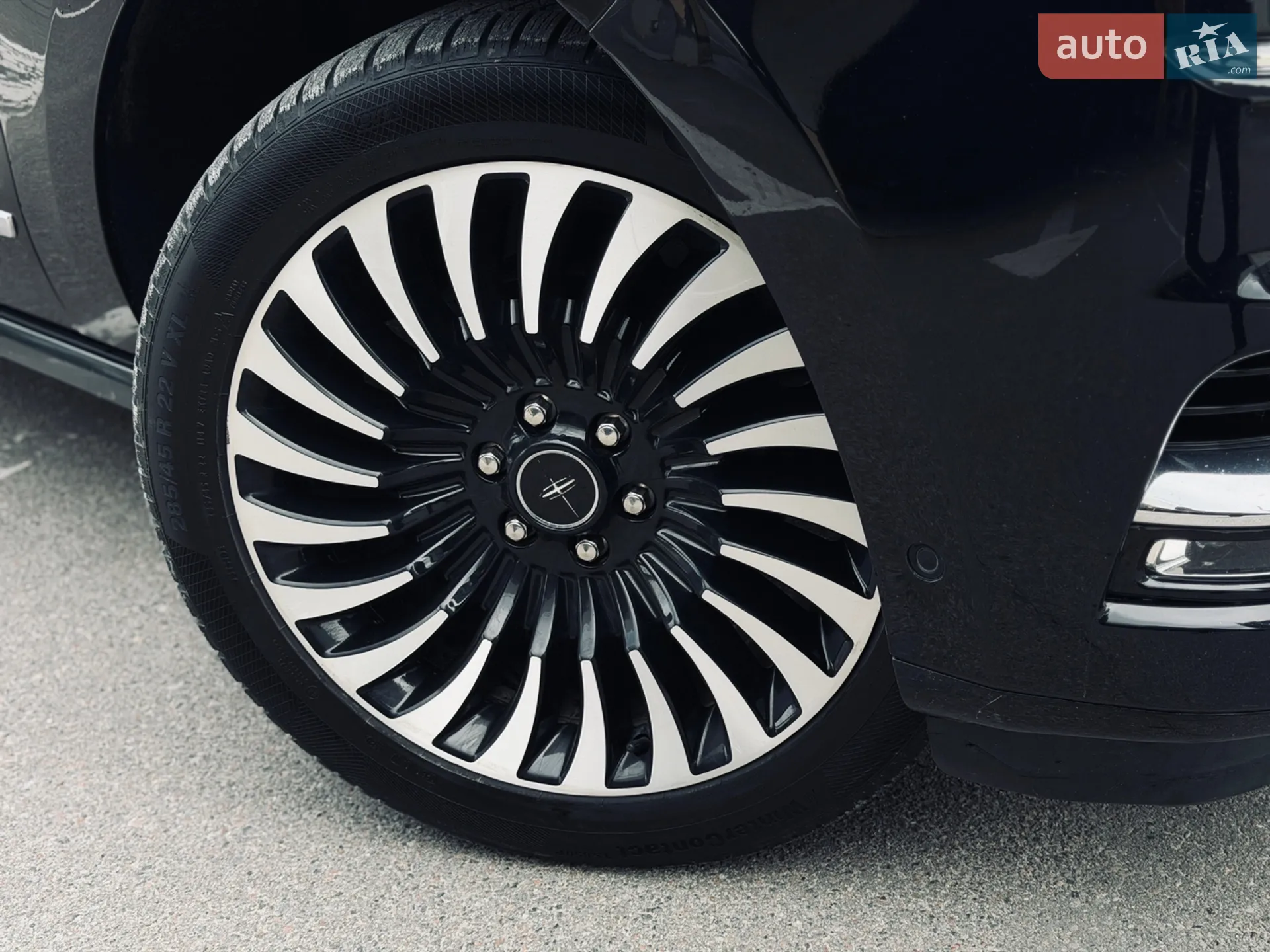2018 Lincoln Navigator - мініатюра 4