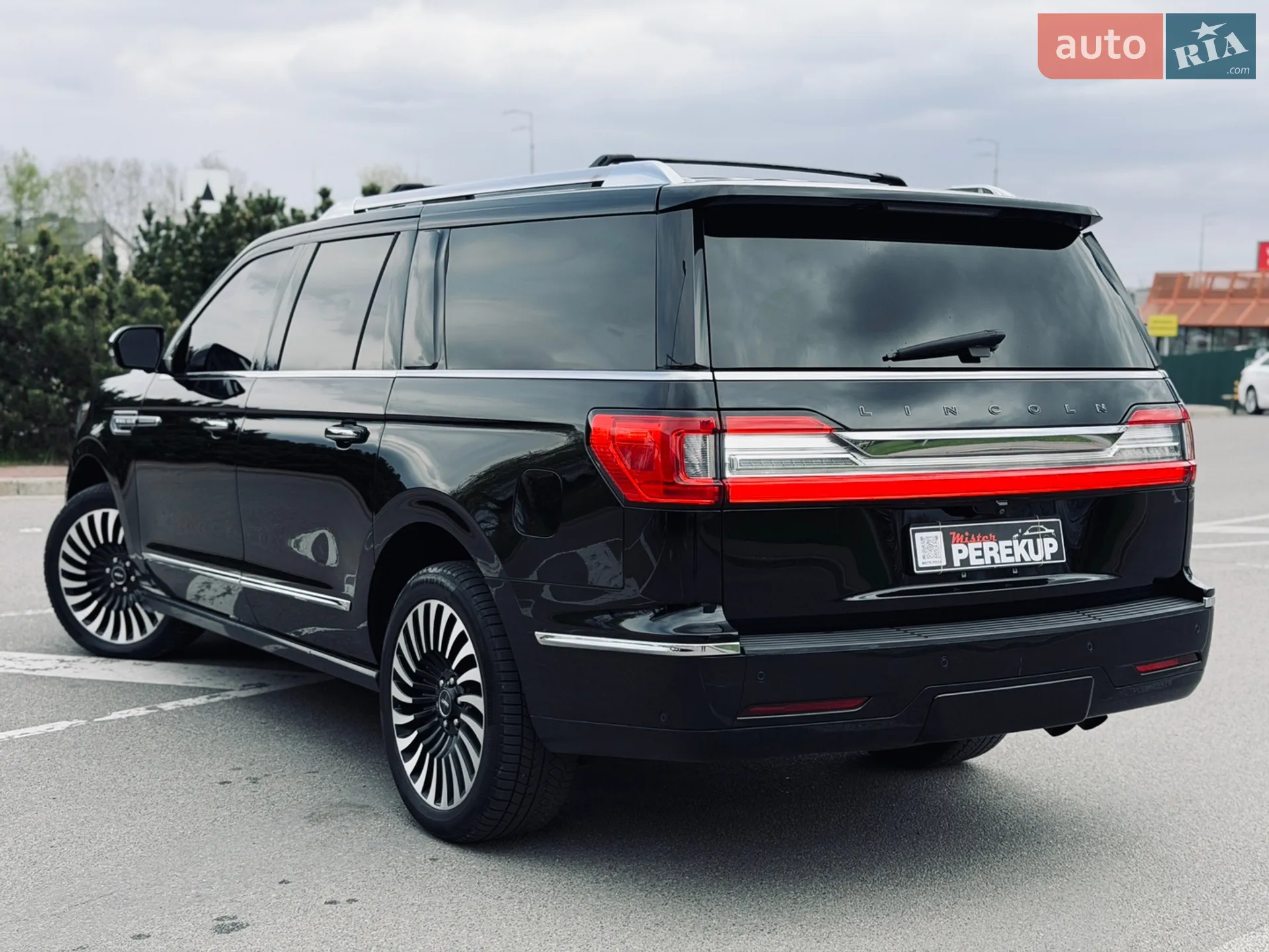 2018 Lincoln Navigator - мініатюра 8