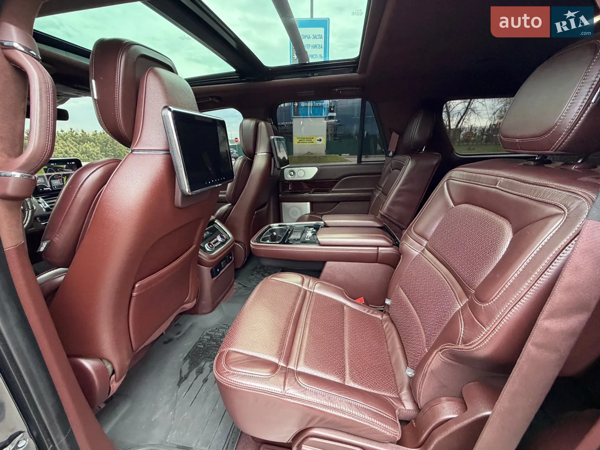2018 Lincoln Navigator - мініатюра 33