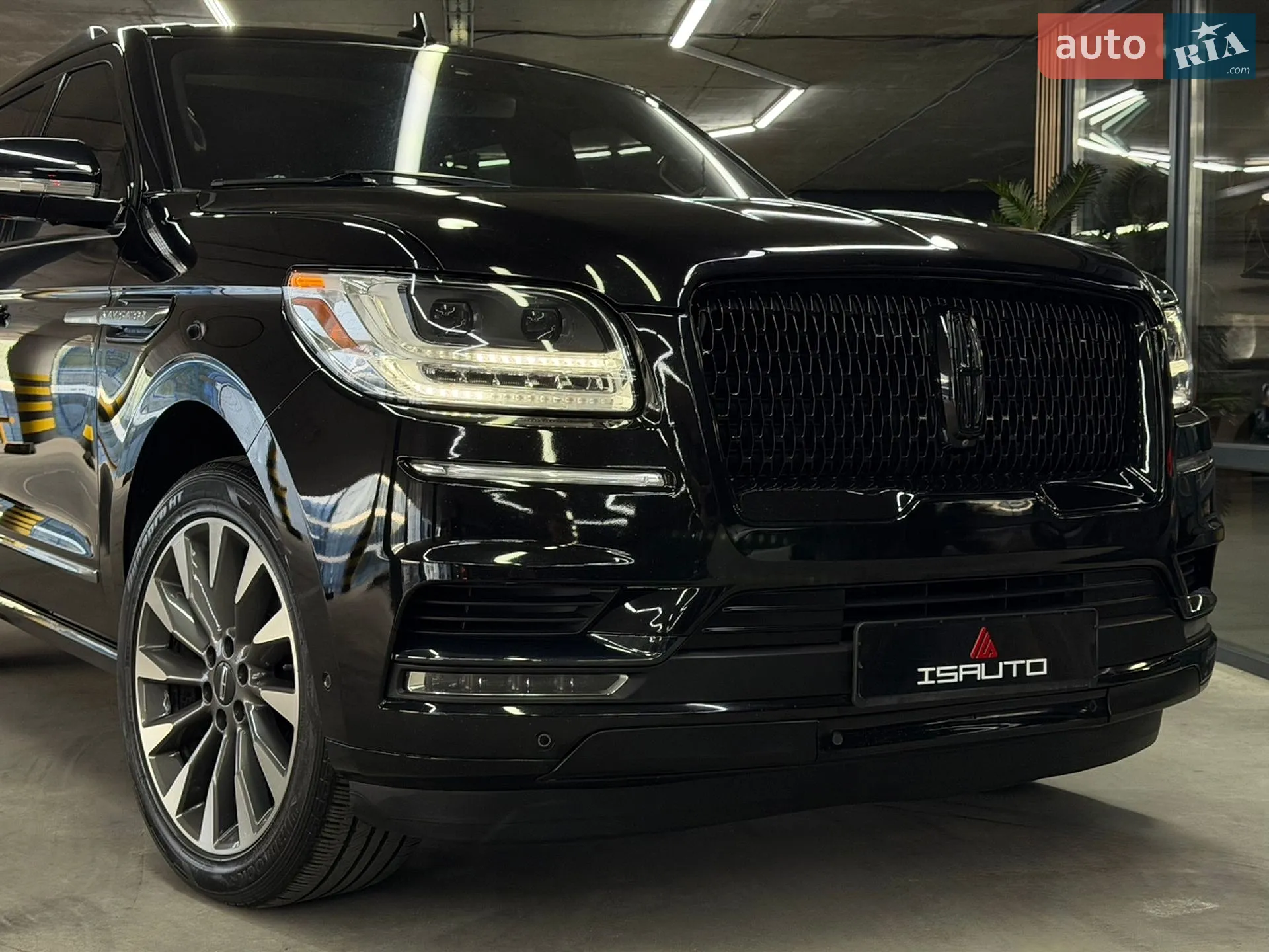2019 Lincoln Navigator - мініатюра 4