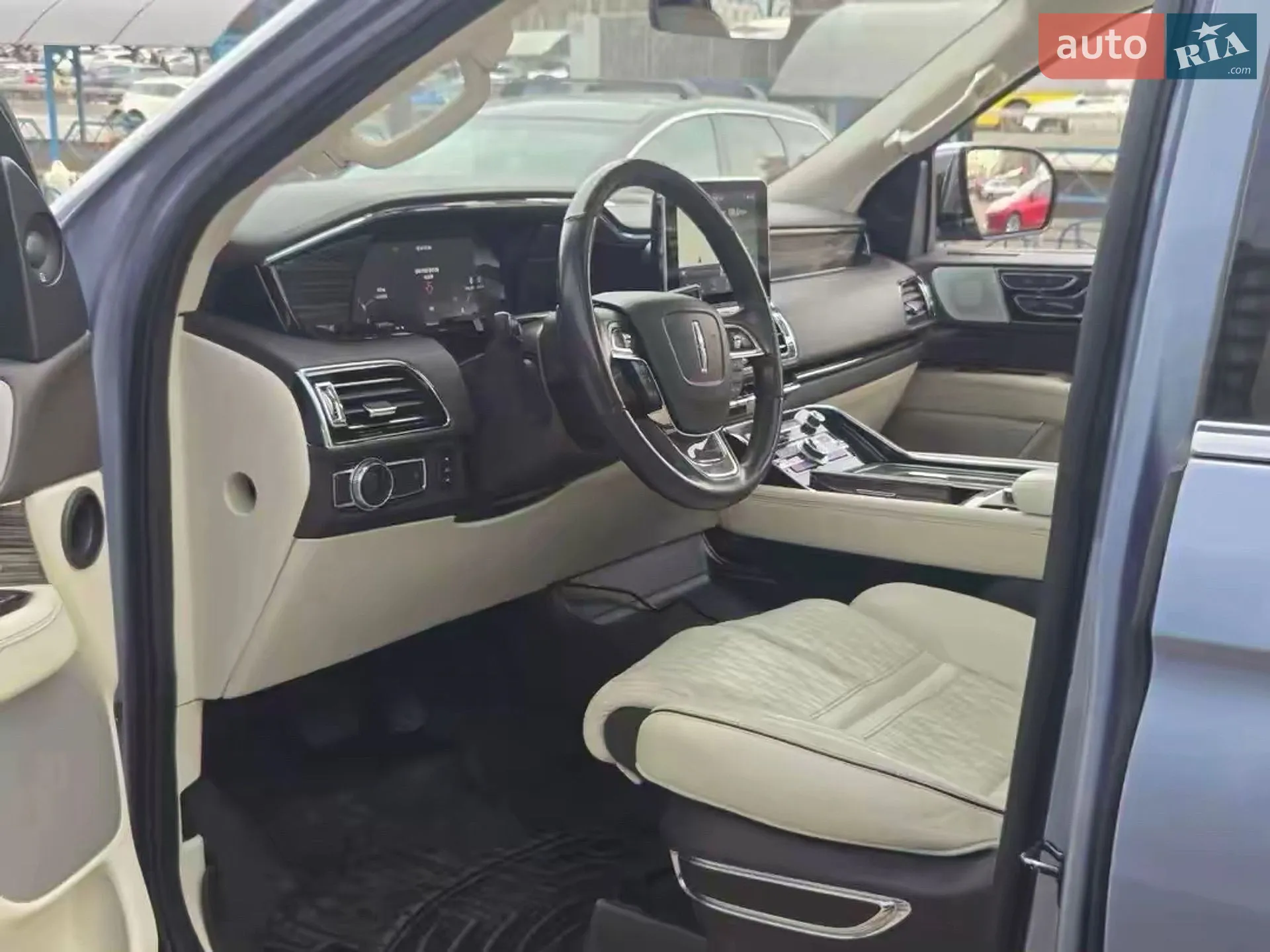 2020 Lincoln Navigator - мініатюра 18