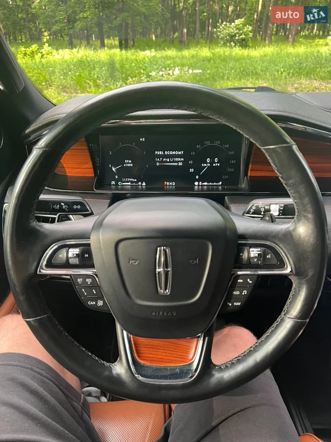 2019 Lincoln Navigator - мініатюра 8